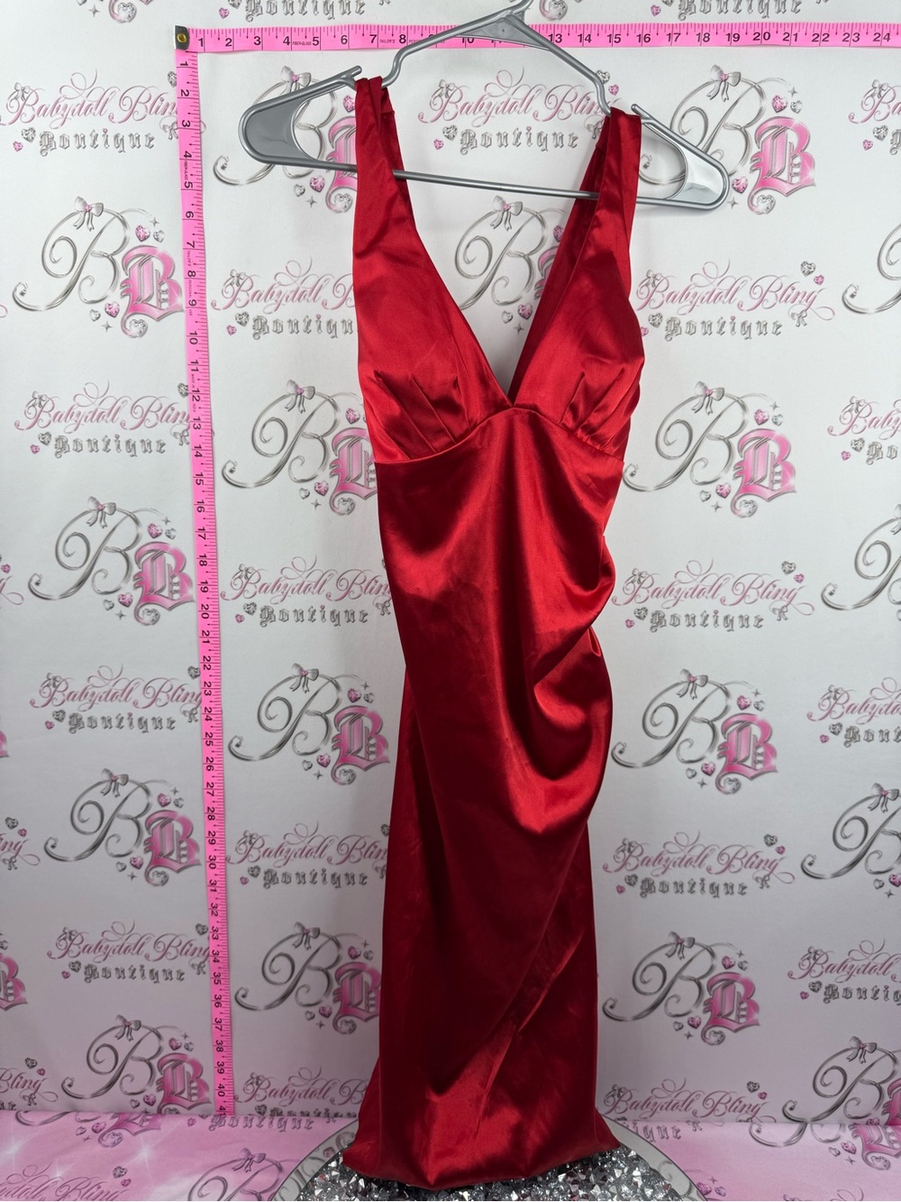 b. smart dress shiny sexy Red Satin V-Neck Evening Dress
